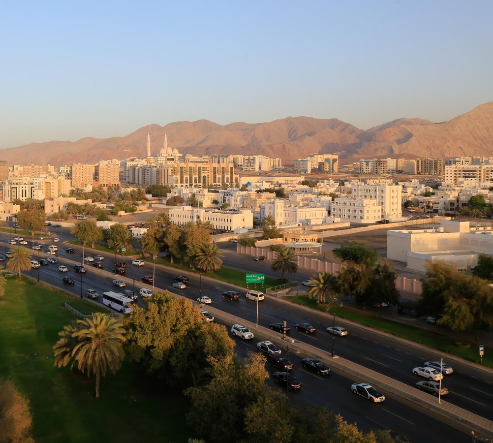 Muscat Inn Hotel Exterior photo